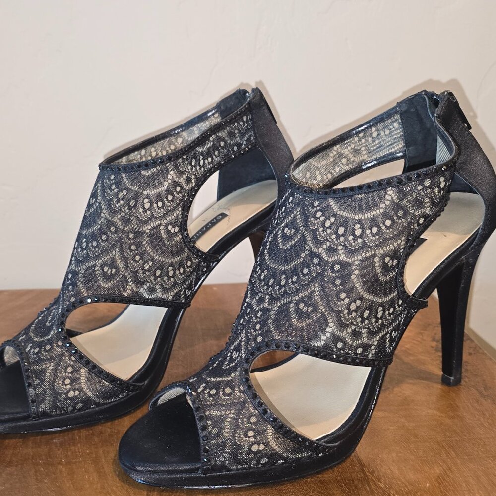 Caparros Black Lace Peep Toe Formal Heels Size 9
